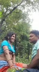 देहाती स्टाइल में ओड़िसा भाभी और सरपंच का जोरदार सेक्स चुदाई वीडियो — screenshot 2