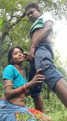 देहाती स्टाइल में ओड़िसा भाभी और सरपंच का जोरदार सेक्स चुदाई वीडियो — screenshot 5
