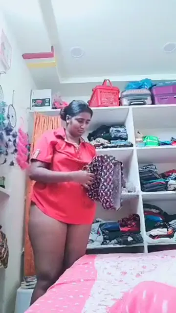 बड़ी गांड की महारानी स्वाति नायडू की देसी सेक्स चुदाई वाली हिंदी बीएफ वीडियो — screenshot 3