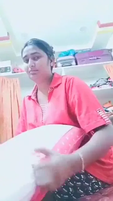 बड़ी गांड की महारानी स्वाति नायडू की देसी सेक्स चुदाई वाली हिंदी बीएफ वीडियो — screenshot 8