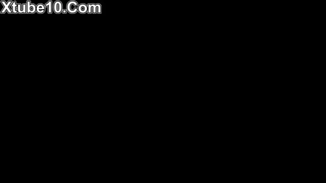 साड़ी वाली बीवी की पैंटी उतारकर चूत में लंड घुसाकर चुदाई वीडियो — screenshot 2