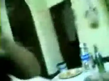 सेक्स के भूखे पति ने बीवी की मस्त चूत चुदाई की देसी बीएफ वीडियो — screenshot 3