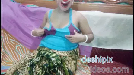 बिग गांड वाली मोना भाभी की देसी चूत चुदाई हिंदी बीएफ सेक्स वीडियो — screenshot 1
