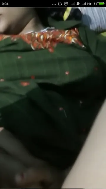 गाँव की भाभी का ऑनलाइन चुदाई वीडियो — screenshot 3