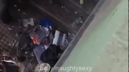 बिहारी भाभी की अंडरब्रिज में चुदाई वीडियो — screenshot 8