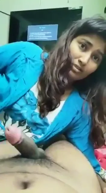 स्वाति नायडू ने सूखे हाथ से लंड टोपा घिसकर जान निकाल दी हिंदी बीएफ वीडियो — screenshot 1