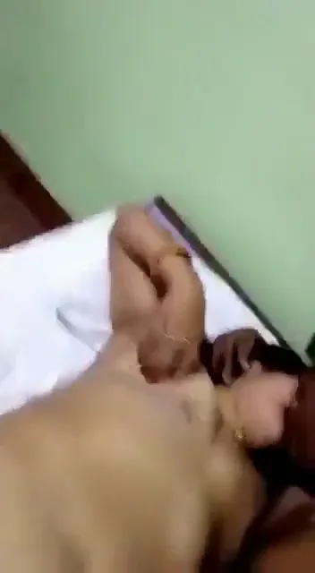 देवर ने होटल में भाभी की चूत चोदकर न्यूड एमएमएस बनाया देसी बीएफ वीडियो — screenshot 4