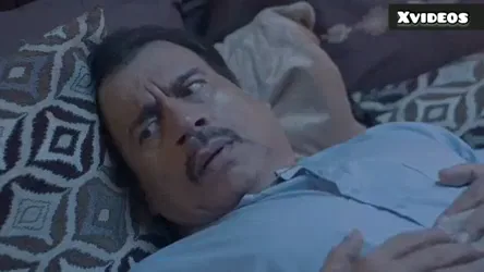 ससुर ने चुपके से देखी बेटी और दामाद की चुदाई हिंदी बीएफ वीडियो — screenshot 2