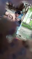 कॉलेज लवर्स का पब्लिक जगह पर डरते डरते देसी सेक्स MMS — screenshot 1