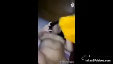 लड़की ने खड़े लंड को चूसा फिर चूत में दबाया बीएफ वीडियो — screenshot 10