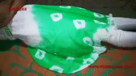 सेक्सी साली को जीजा ने घर में अकेले चोदा देसी चुदाई MMS — screenshot 1