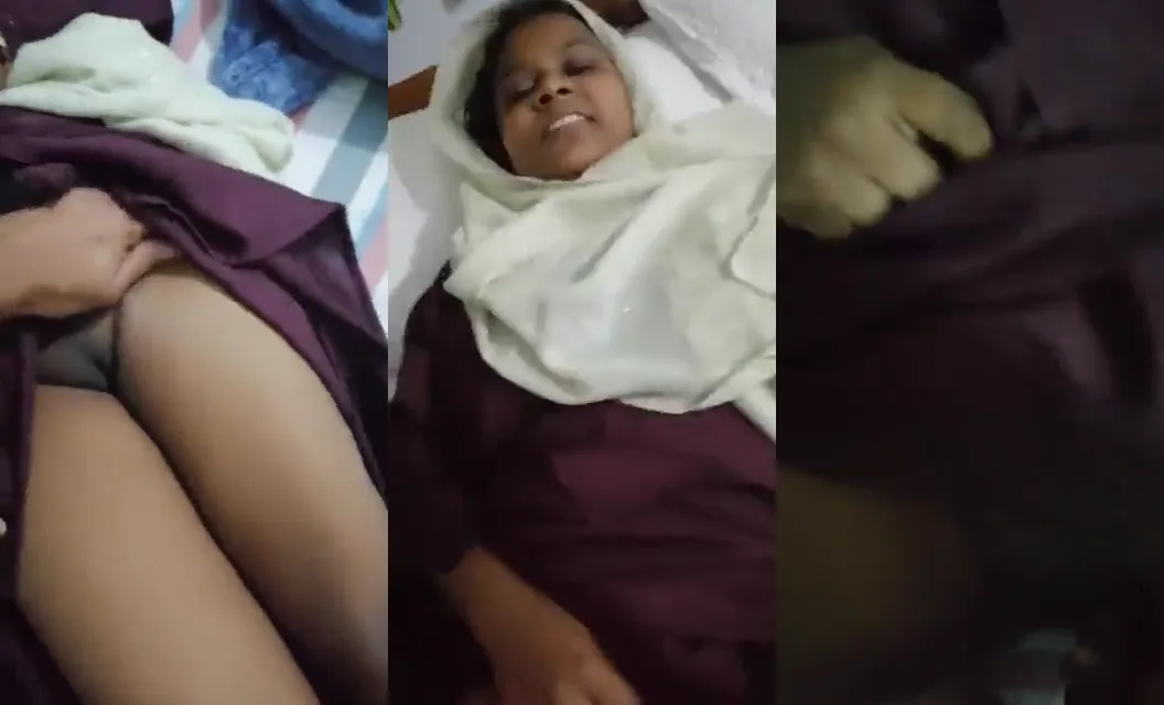 केरला वाली मरियम आंटी की काली चिकनी चूत की देसी चुदाई मल्लू हिंदी बीएफ एमएमएस वीडियो