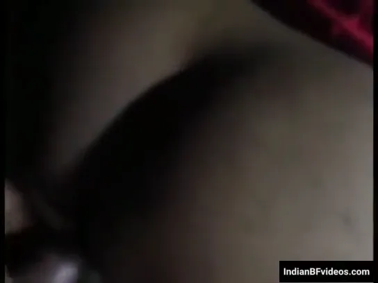 छोटे लंड वाले आदमी ने बड़ी गांड वाली औरत को चोदा देसी माल चुदाई MMS — screenshot 4