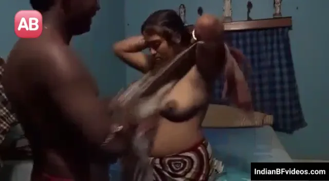 चुदाई खत्म होने के बाद पति ने बीवी की नंगी चूत की फोटोग्राफी की बंगाली ब्लू फिल्म — screenshot 3