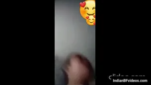 क्यूट मंगेतर ने होने वाले पति को अपनी ठोकी चूत दिखाई देसी चूत चुदाई वीडियो — screenshot 7