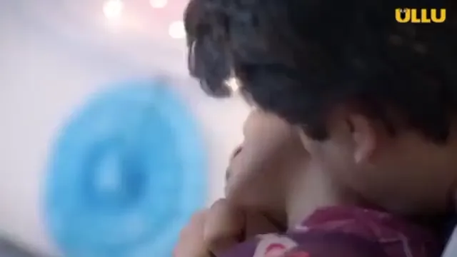 मालिक ने हॉट कामवाली बाई को बीवी की तरह चोदकर चूत फाड़ दी वीडियो — screenshot 2