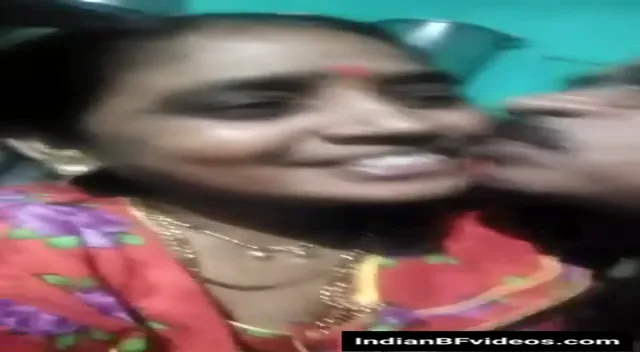 फोन पर पति से बात करते हुए भाभी ने देवर से चूत चुदाई करवाई मस्त वीडियो — screenshot 3