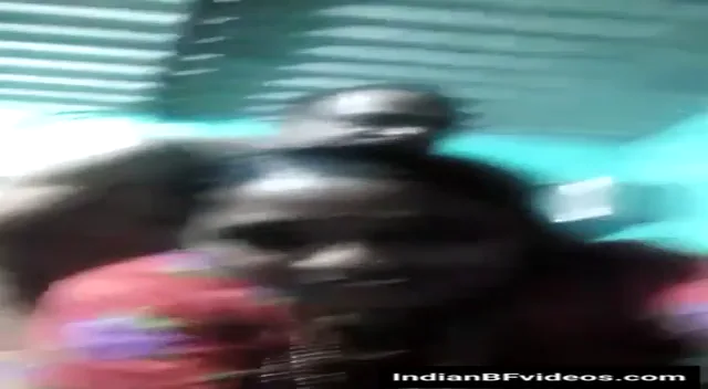 फोन पर पति से बात करते हुए भाभी ने देवर से चूत चुदाई करवाई मस्त वीडियो — screenshot 4