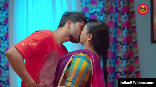 भाभी के दूध भरे बड़े बूब्स दबाकर चोदने वाली देहाती चुदाई हिंदी बीएफ — screenshot 4
