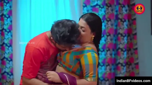 भाभी के दूध भरे बड़े बूब्स दबाकर चोदने वाली देहाती चुदाई हिंदी बीएफ — screenshot 5