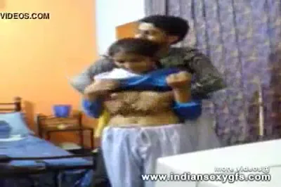 ठरकी प्रोफेसर ने स्टूडेंट की यूनिफार्म उठा कर बूब्स और चूत चुआई हिंदी ब्लू फिल्म — screenshot 5