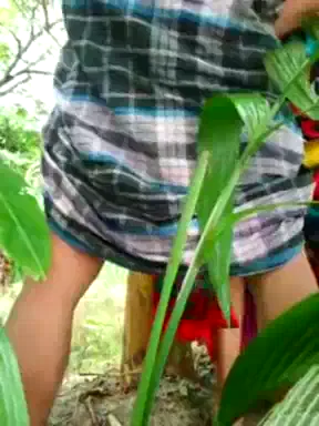 केले के खेत में आंटी ने केला लेकर चूत चुदाई मल्लू बीएफ वीडियो — screenshot 5