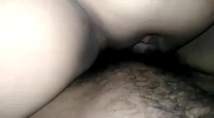 बिग बूब्स वाली देसी बीवी की चुदाई सरपंच ने शराब पिलाकर की हिंदी बीएफ — screenshot 1