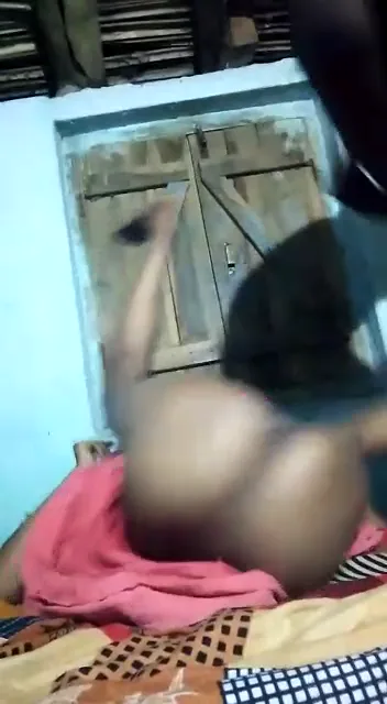 भाभी को मोटे लंड से चोद के खुश कर दिया देवर ने सेक्स वीडियो — screenshot 5