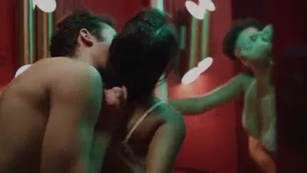 देसी इंडियन मॉडल की हॉट गांड चूत चुदाई हिंदी बीएफ सेक्स वीडियो — screenshot 6