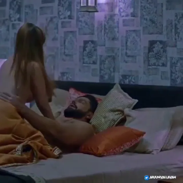 इंडियन कपल का कामवासना भड़काने वाला रोमांस और देसी सेक्स हिंदी बीएफ वीडियो — screenshot 5