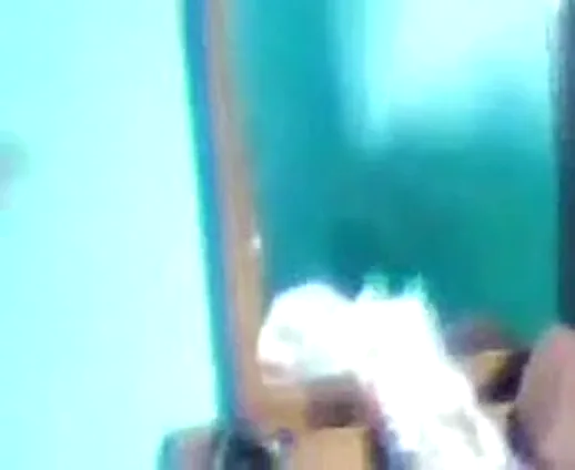 पड़ोस की उर्मिला भाभी घर में नंगा करके चुदाई MMS वीडियो — screenshot 8