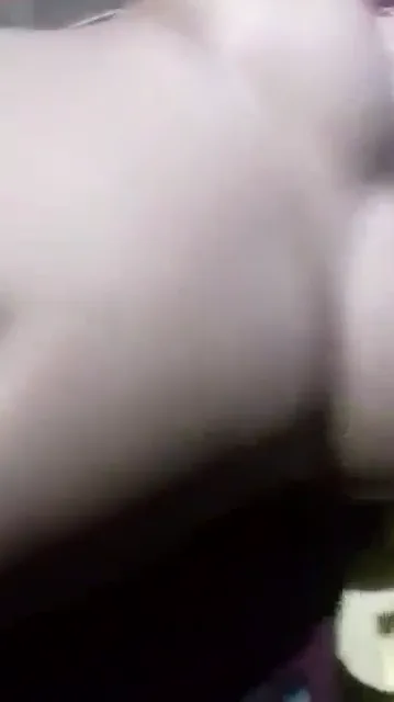 लोकल बिहारी आंटी की चूची दबाकर जोरदार चोदने का देसी सेक्स वीडियो — screenshot 6