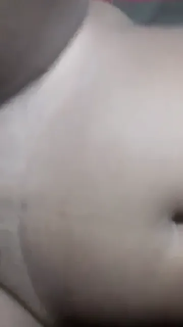 लोकल बिहारी आंटी की चूची दबाकर जोरदार चोदने का देसी सेक्स वीडियो — screenshot 7