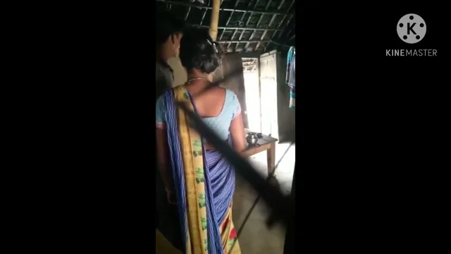 लड़के ने पड़ोस की भाभी को घर बुलाकर जोरदार चोदा वीडियो — screenshot 5