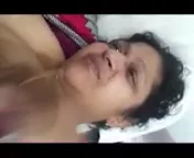 साउथ इंडियन मैरिड कपल का बातें करते रोमांस भरा देसी सेक्स वीडियो — screenshot 10