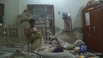 बीवी ने पति को वेबकैम पर बॉयफ्रेंड से चुदाई लाइव दिखाई हिंदी बीएफ — screenshot 4