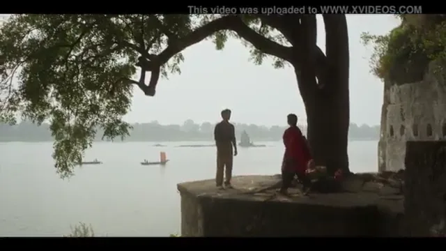 इंडियन वेब सीरीज के हॉट इरॉटिक चुदाई सीन हिंदी बीएफ — screenshot 2