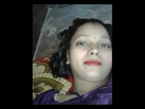 शादी के बाद भी लड़की अपने कस्टमर से चूत चुदवाती हुई देसी बीएफ वीडियो — screenshot 3