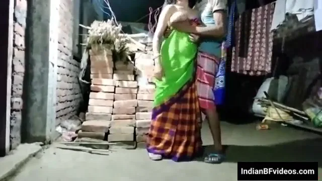 पड़ोसी औरत के घर जाकर की गई जबरदस्त चुदाई की देसी मस्त वीडियो — screenshot 1