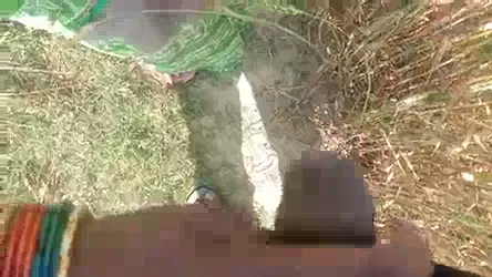 झील के पास रंडी सोनाली भाभी की चुदाई हिंदी बीएफ वीडियो — screenshot 3
