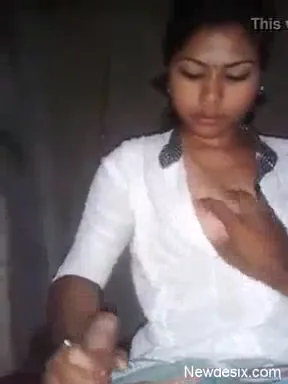 मसाज पार्लर वाली गर्म लड़की के साथ देसी चूत चुदाई और गांड मस्ती हिंदी बीएफ — screenshot 5