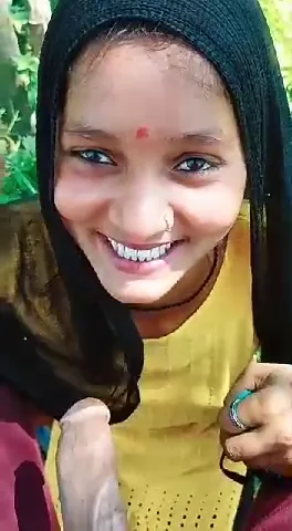 जंगल में देहाती माल ने लंड सकिंग करके चूत चुदाई करवाई गांव बीएफ — screenshot 1