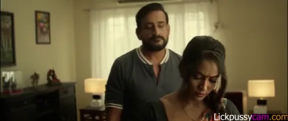 कामवाली बाई को चोरी के इल्जाम में फंसाकर मालिक ने चुदाई की वीडियो — screenshot 9