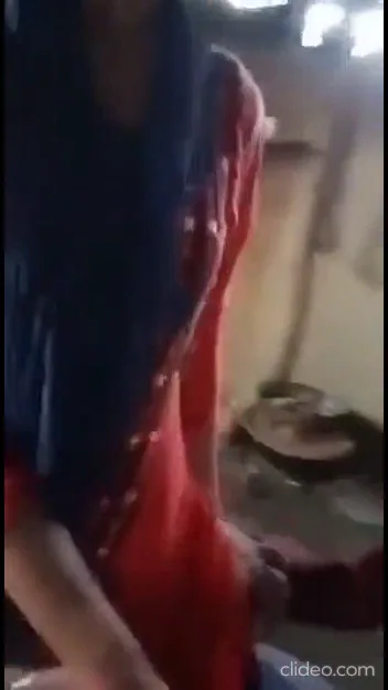 गरीब देहाती प्रेमी जोड़े ने झोपड़ी में किया जोरदार चुदाई किसिंग रोमांस हिंदी बीएफ वीडियो — screenshot 8