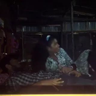 सेक्सी बांगला गर्ल ने बॉयफ्रेंड का लंड चूसकर चूत मरवाई देसी बीएफ सेक्स — screenshot 1