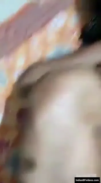 बीवी की काली चिकनी मोटी चूत की जोरदार चुदाई देसी सेक्स हिंदी बीएफ वीडियो — screenshot 5