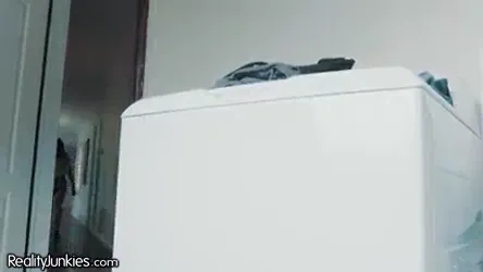 मोटा लंड पाकर अब नहीं कहेंगी देसी भाभी की जोरदार चूत चुदाई वीडियो — screenshot 1