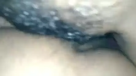 सेक्सी मोना भाभी की गीली चूत की जोरदार चुदाई हिंदी बीएफ वीडियो — screenshot 3