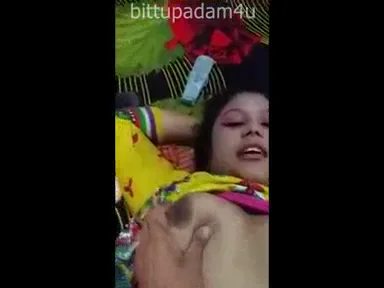 कोलकाता रंडी के बड़े बोब्स दबाकर जोरदार चुदाई देसी बीएफ वीडियो — screenshot 7