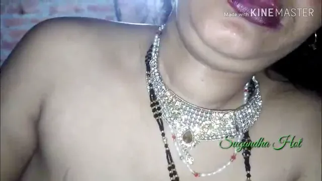 देसी भाभी ने गेस्ट हाउस में लंड चूसकर देसी सेक्स का मजा लिया हिंदी बीएफ — screenshot 7